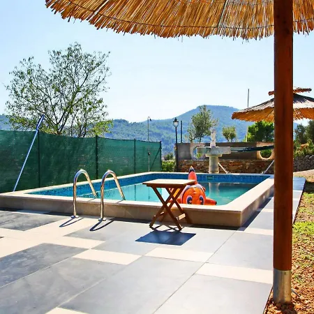 Holiday home Charming Vacation Marco Vela Luka